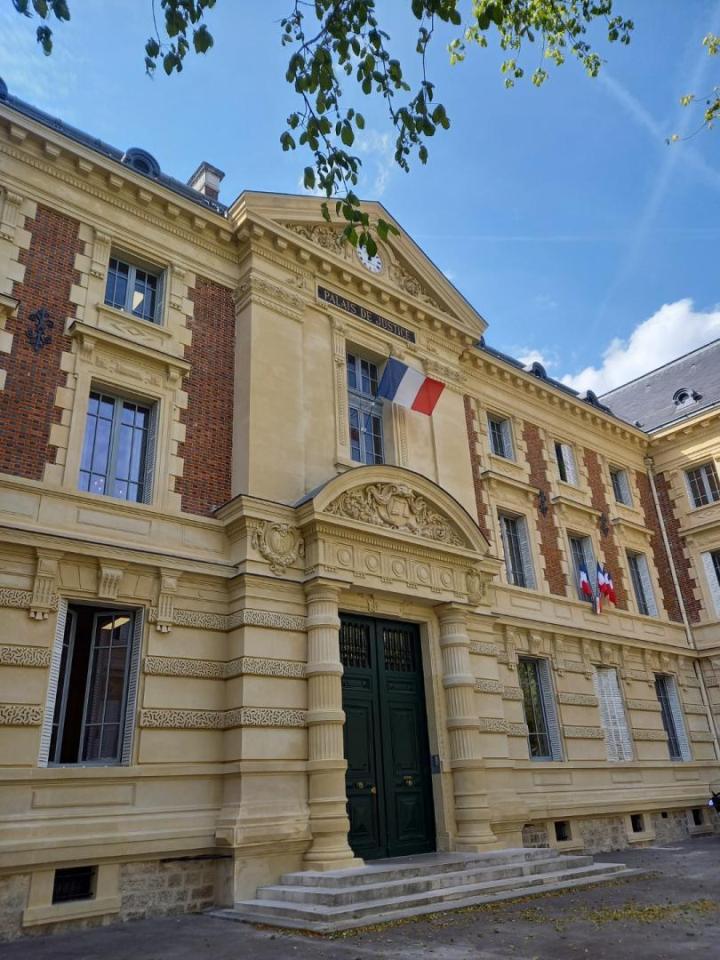 Avocate et conseillère juridique Versailles